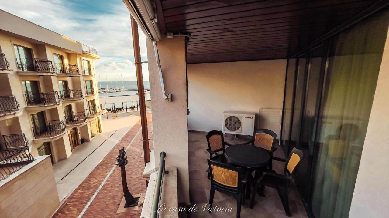 La Casa De Victoria - Holiday Apartment Balcsik Kültér fotó
